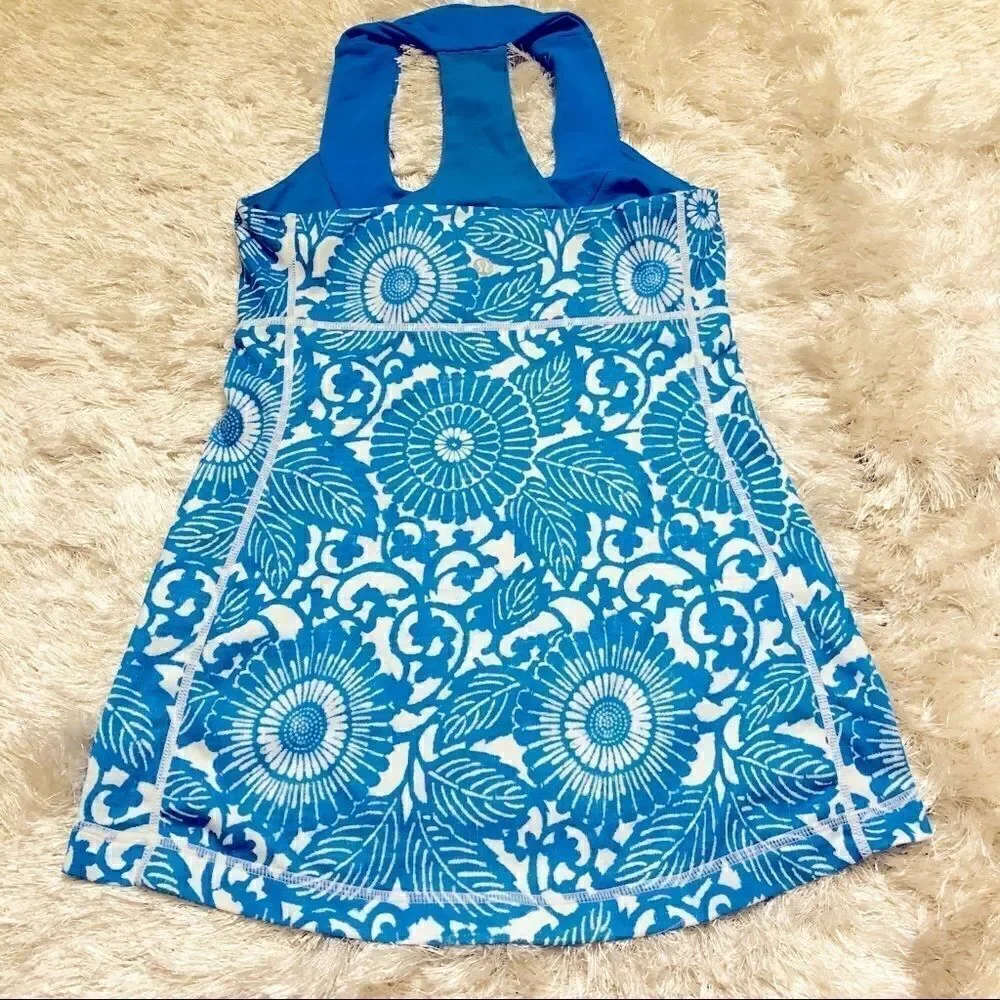 Lululemon scoop neck tank